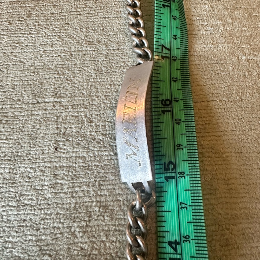 Coro Vintage 1940s “Marion” ID bracelet silver tone. - Picture 9 of 9